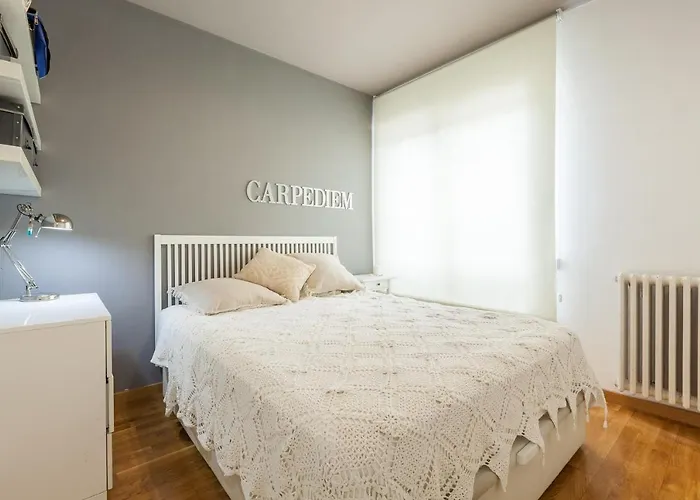 Via Augusta Apartment *