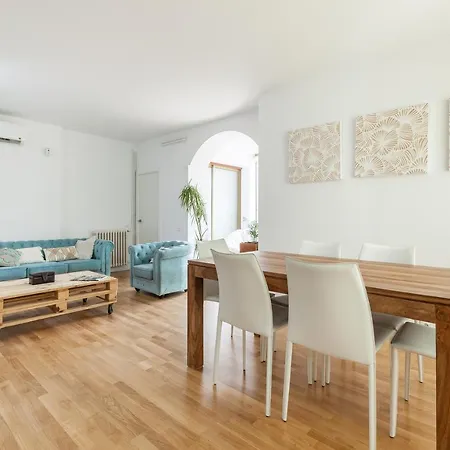 Apartment Via Augusta Barcelona